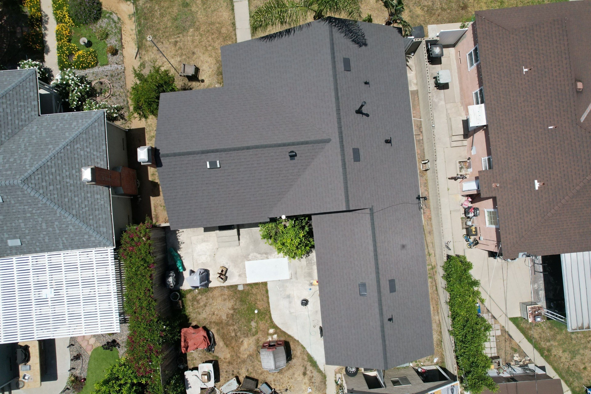 Aerial view of a completed roof, Montebello, CA
